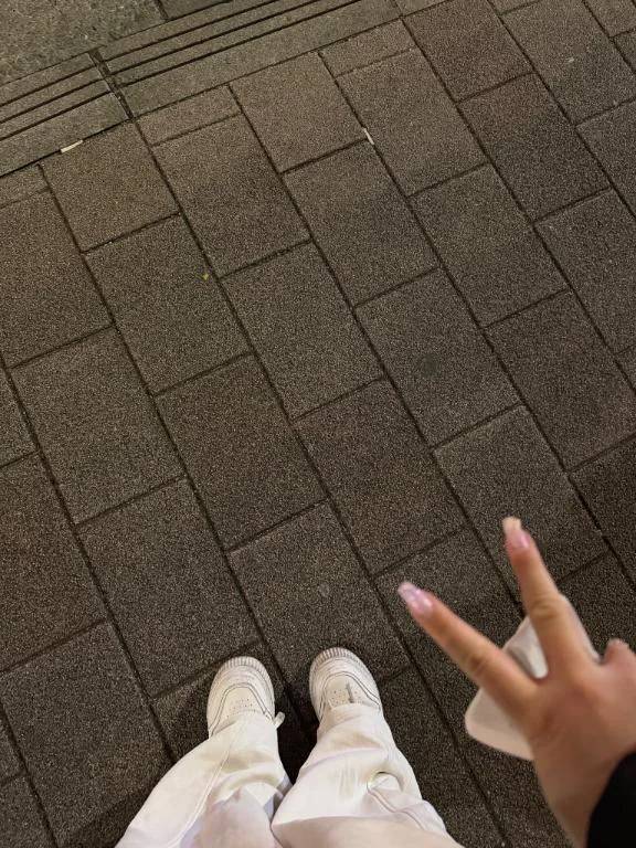 🚶‍♀️🚶‍♀️