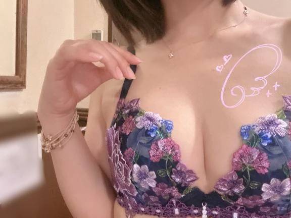 きてね🫶みてね🫶みたね❓\( *´ω`* )/♪