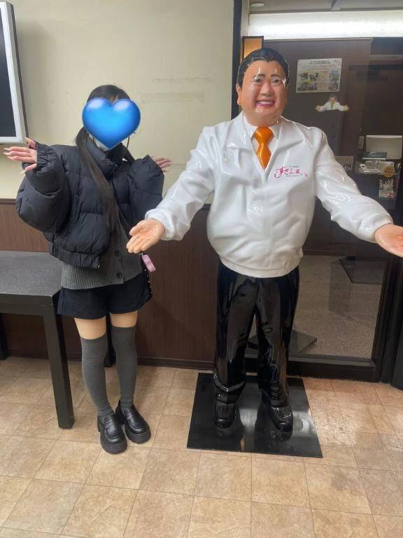 パックお寿司のいくらは私にちょうだい🥹❓