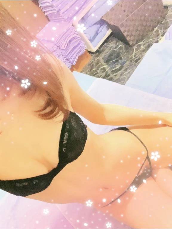 (๑• •๑)♡