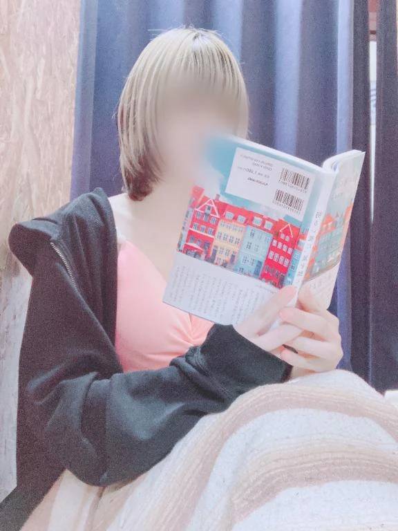 読書📖  ̖́-