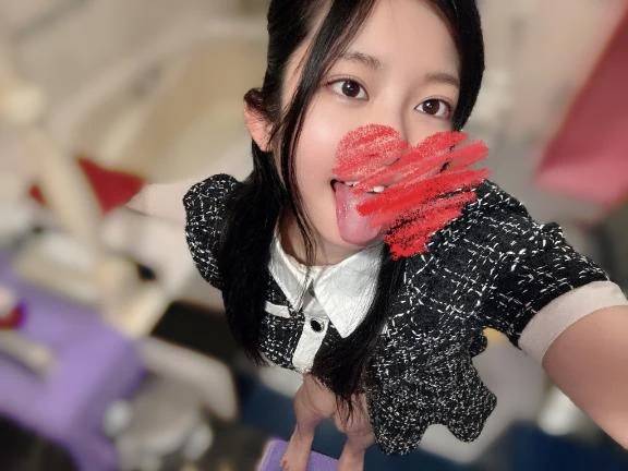 ぺろっ👅