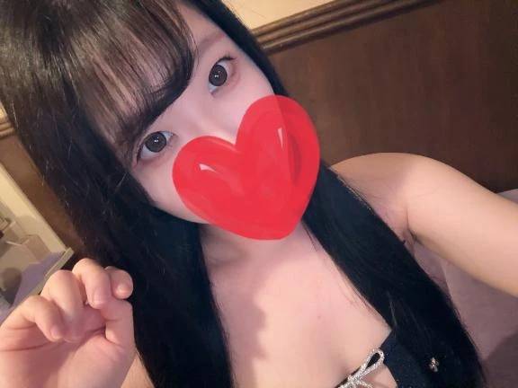 揺れるしっぽは追いかけずにいられない🐈