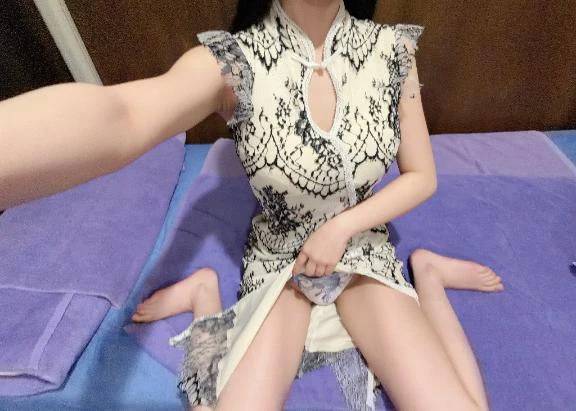 月曜日〜