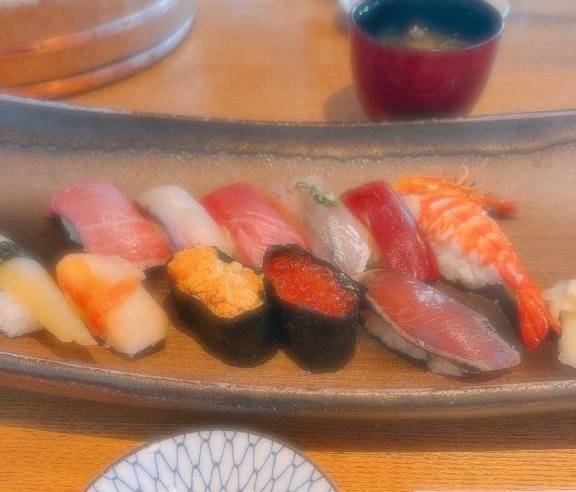 おしゅす