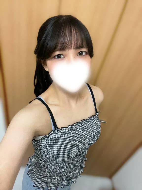 涼しい部屋で💓