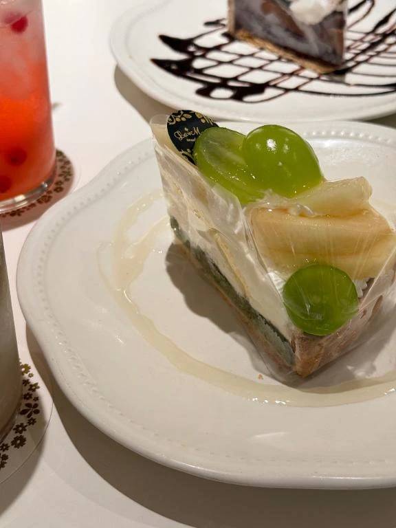 よくたべてよくねて
