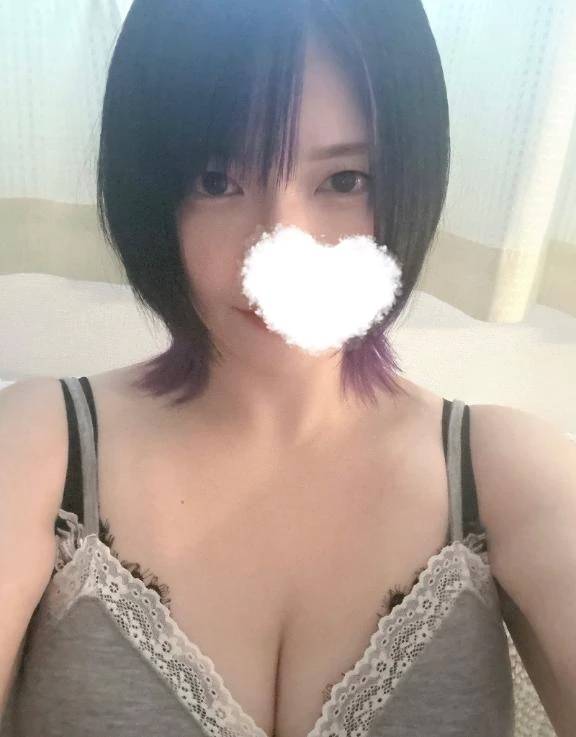 本日お休みとお知らせです( ´･ω･`)