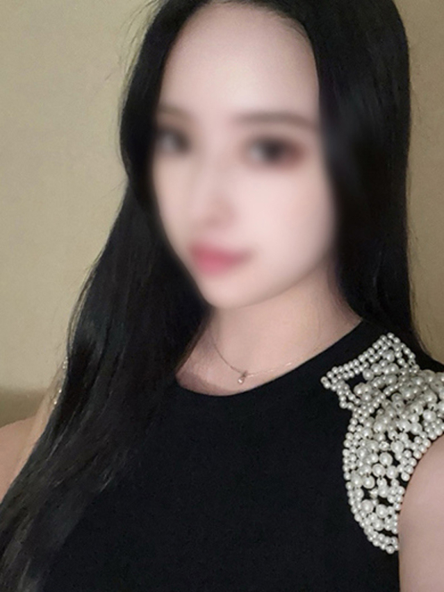 まりな（ファーストレディ）