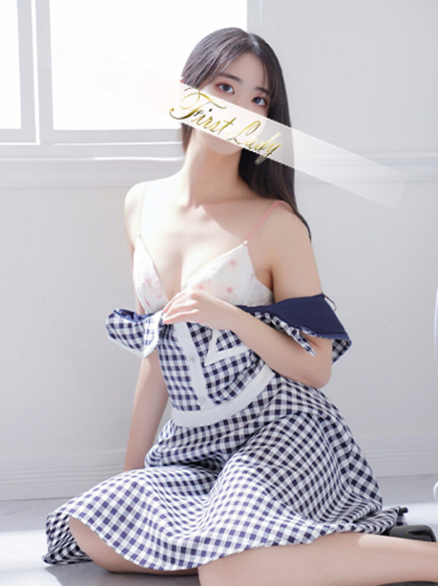 なお（ファーストレディ）