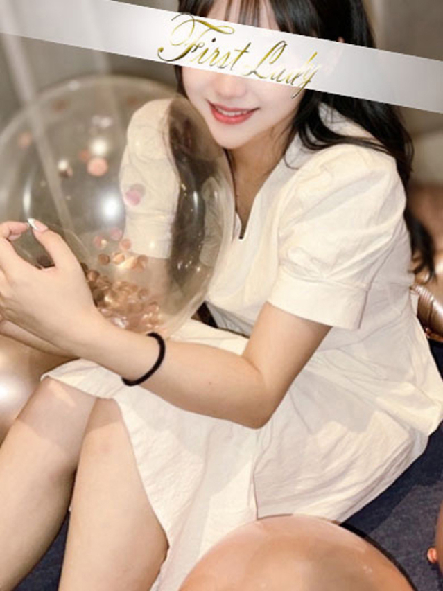 かおり（ファーストレディ）