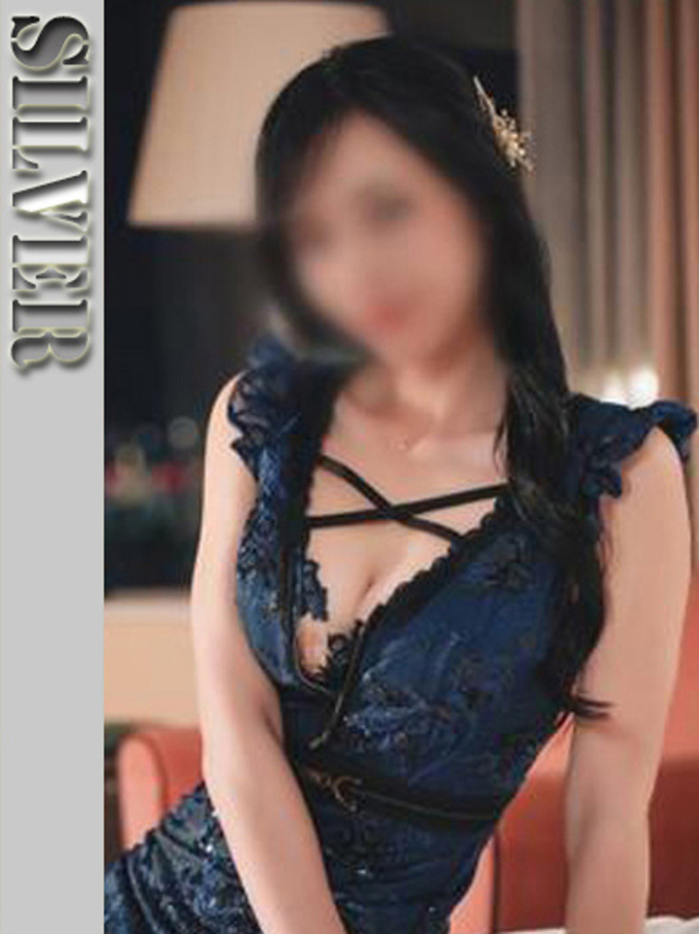 かえで（ファーストレディ）