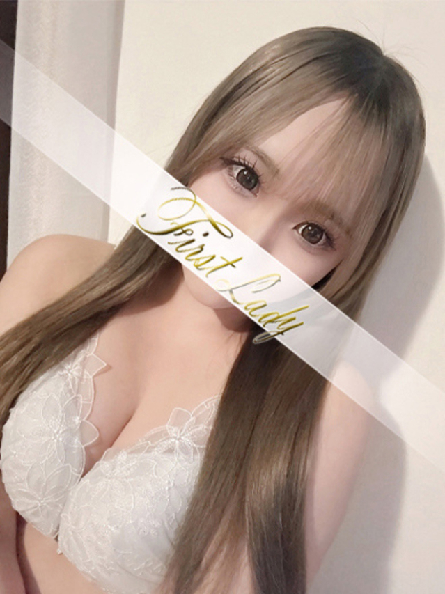 まな(ファーストレディ)
