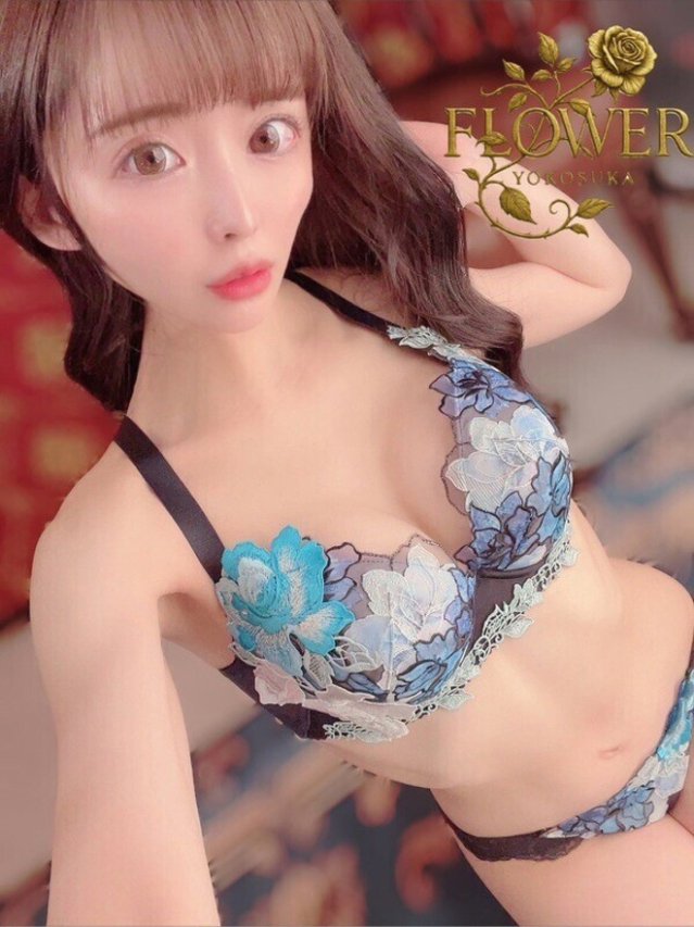 さとみ（Flower (フラワー)）