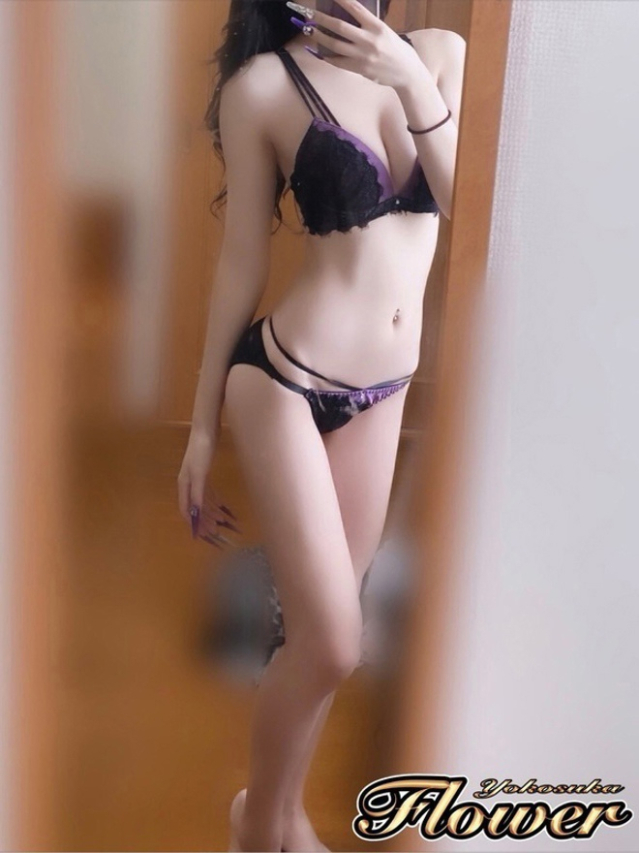 あすな(Flower (フラワー))