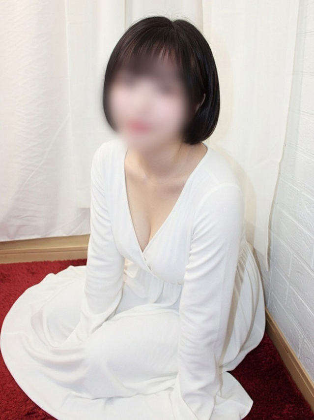 めぐみ(船橋桃色の妻たち)