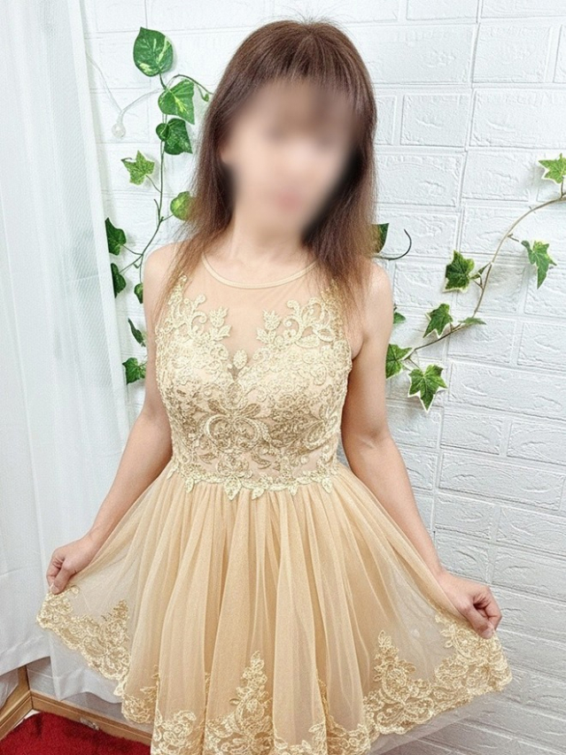 さち（船橋桃色の妻たち）