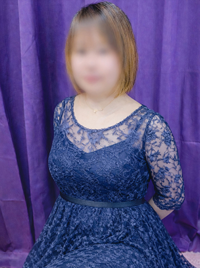 あずみ（船橋桃色の妻たち）