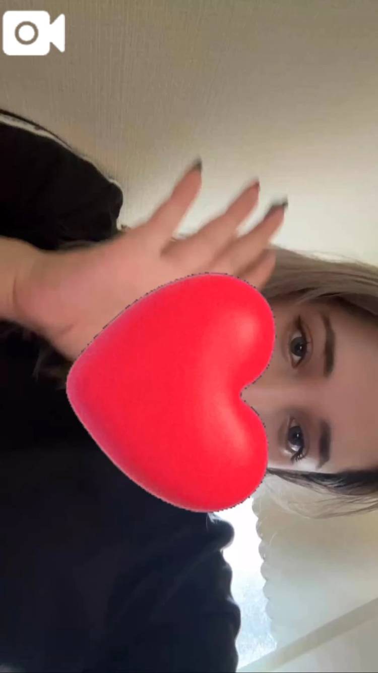 出勤してます🧡❤️