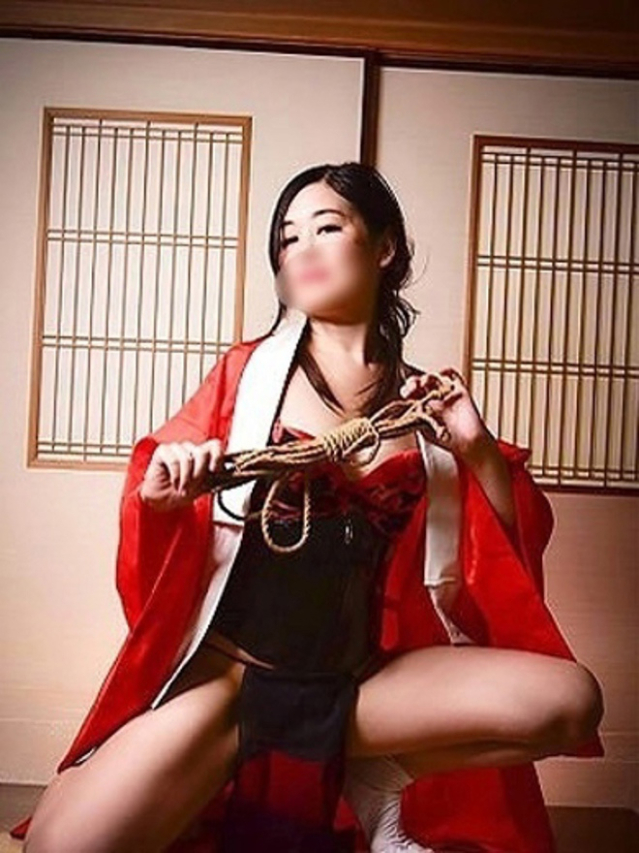 華恋-かれん-（男の潮吹き専門店 五反田回春堂）