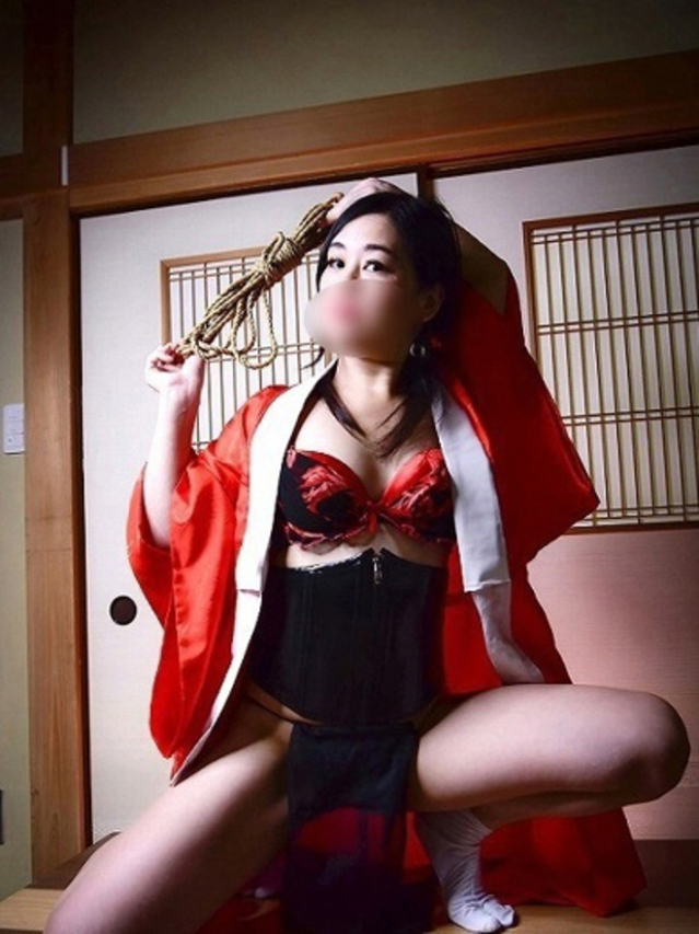 華恋-かれん-（男の潮吹き専門店 五反田回春堂）