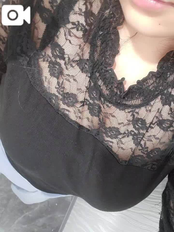 ラブな🏩だとついうっかりベッドの平穏を守れなくなりがち( ˘ω˘ )