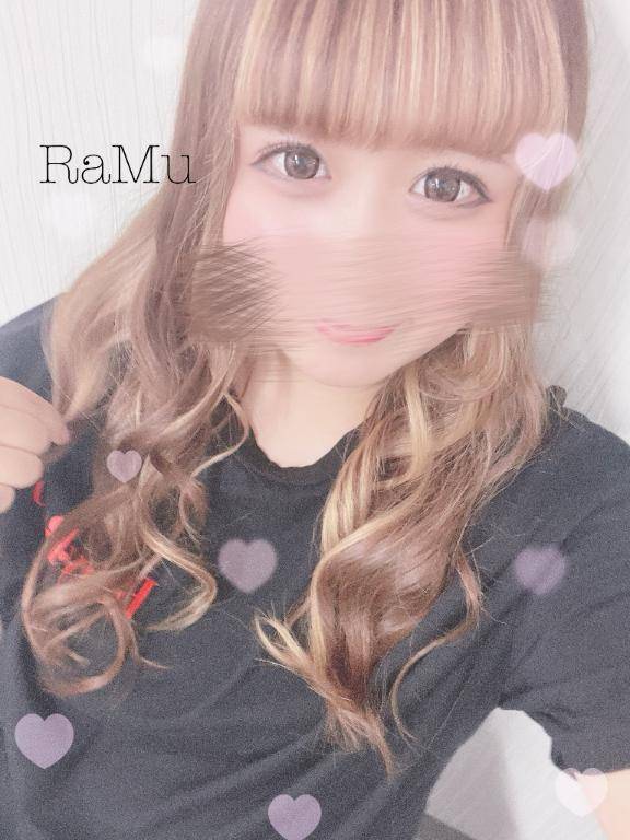 (៸៸᳐⦁⩊⦁៸៸᳐ )੭ﾞ