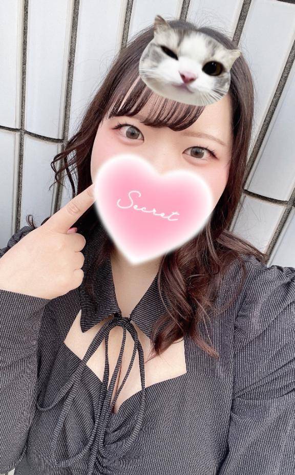 🐸んふふ✌︎︎( ◜▿◝ )🐸