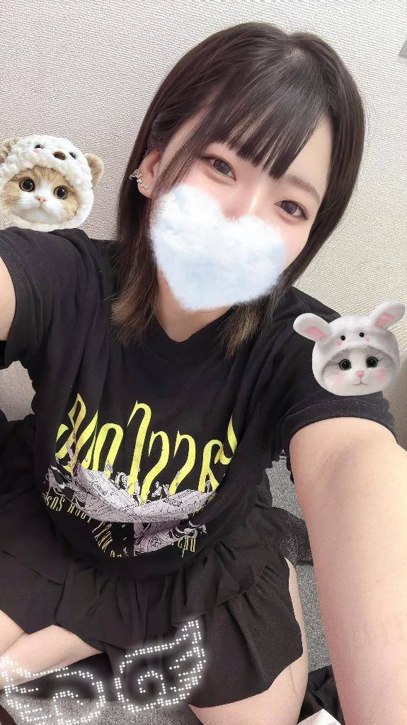 こんな夜更けに