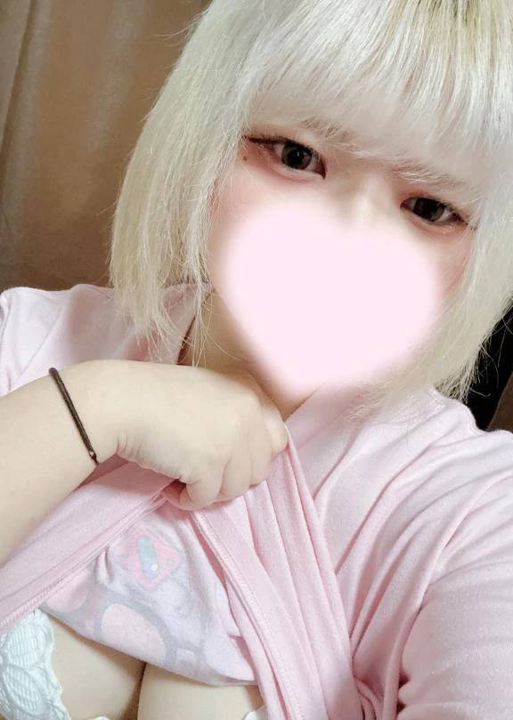 ちらっ