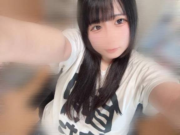 しにこないの、？