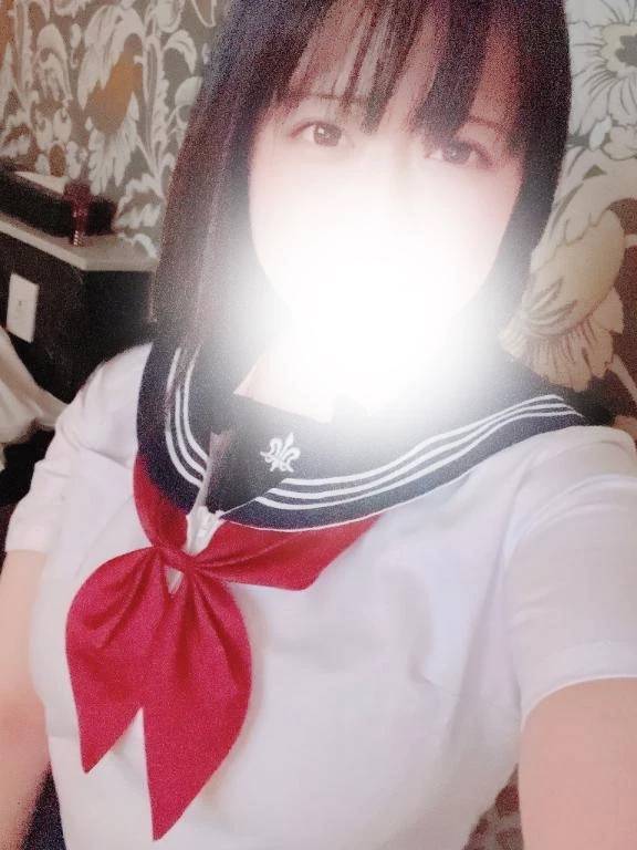 明日13:00〜💕