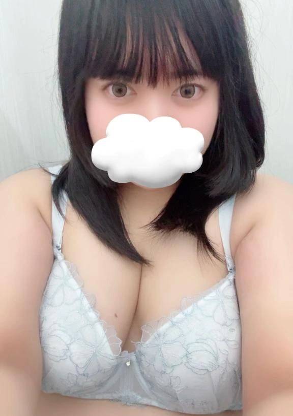 もちもちおっぱい♡