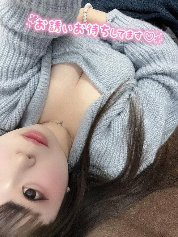 ごろん꜀(.௰. ꜆)꜄