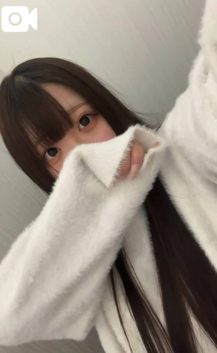 ぎゅーしにきて🥺？