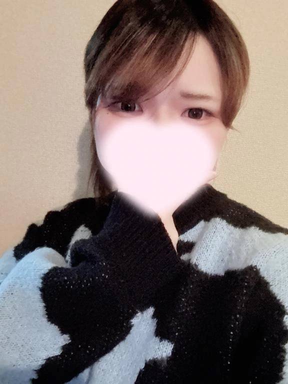 𝑾𝒉𝒊𝒕𝒆 𝑫𝒂𝒚🤍🍫