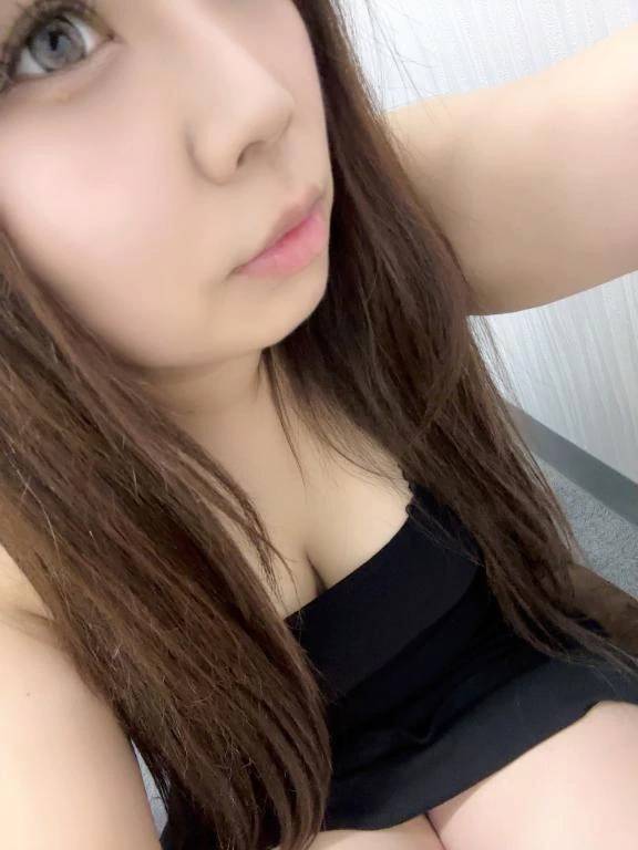 😻