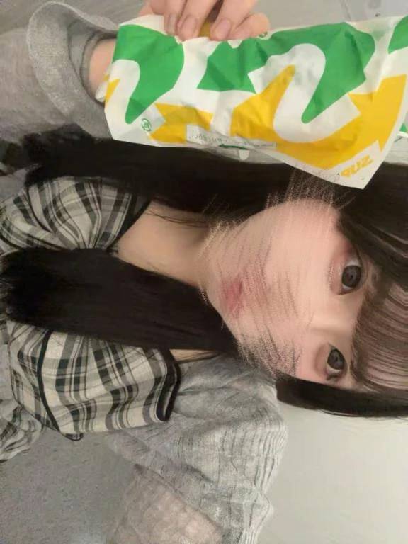 ねえねえーー！！！