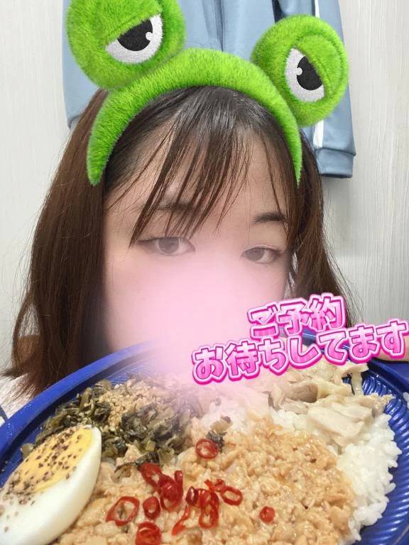 おっぱい吸いたい人〜❓🖐️