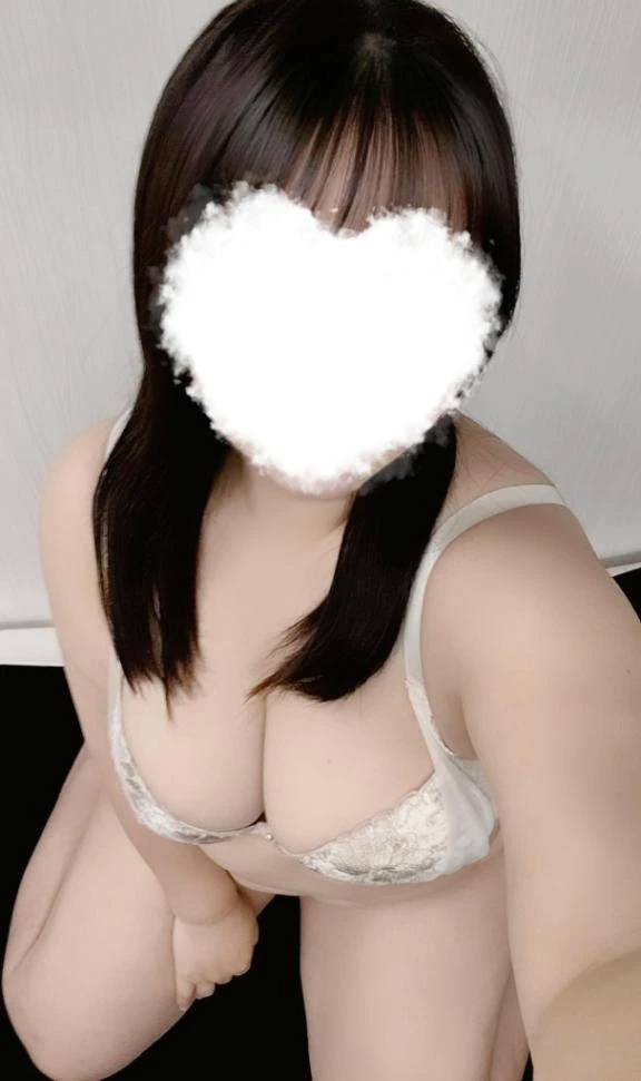 いやらしく見つめ合いながら