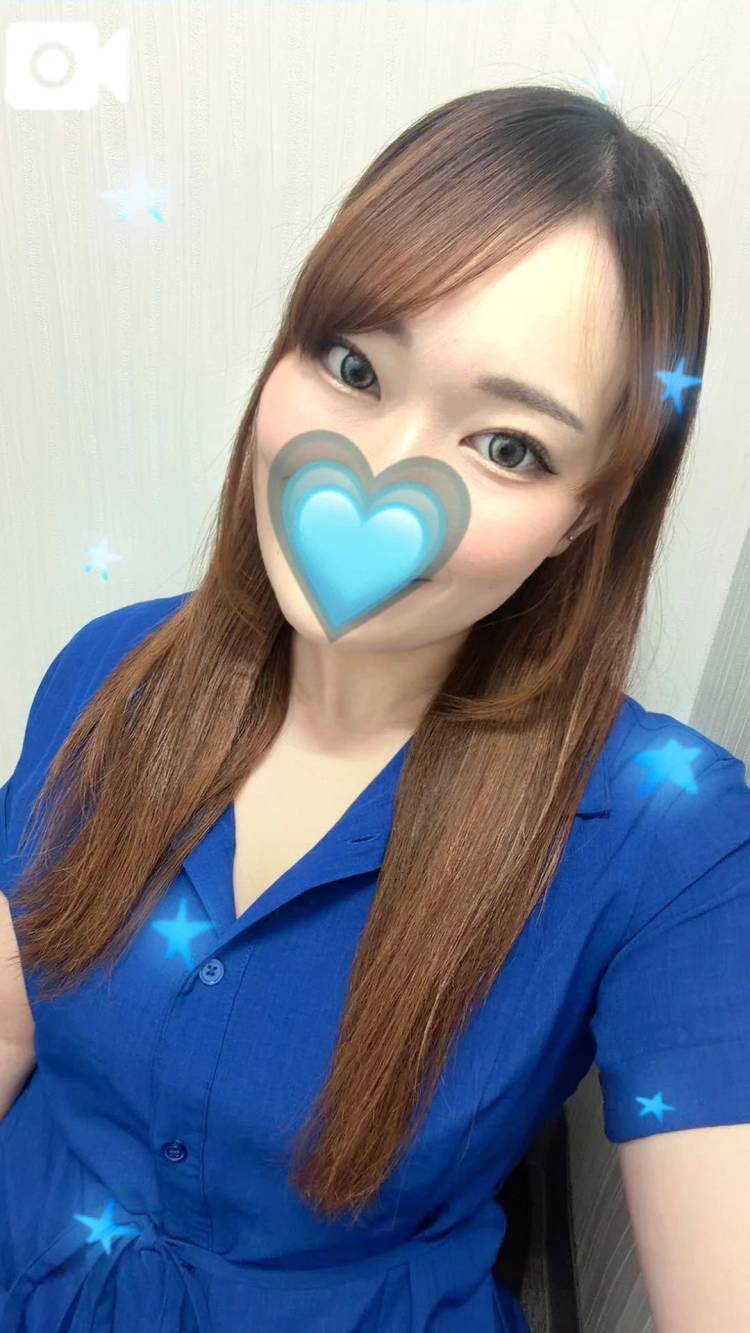 出勤してます💙