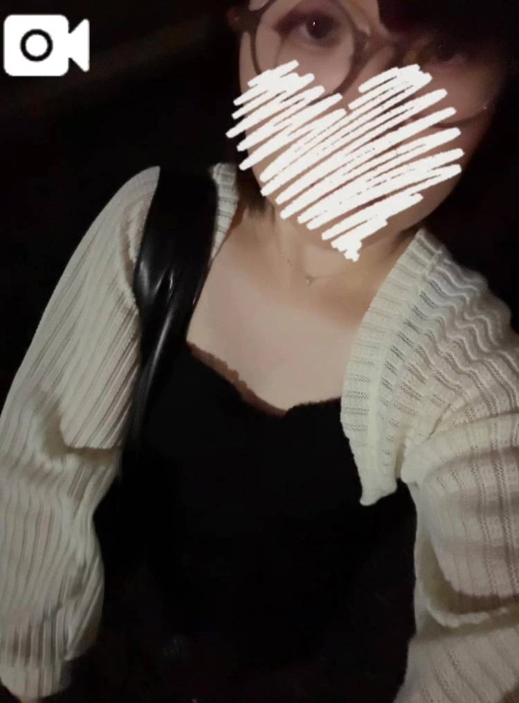 明日よんっ😚💞