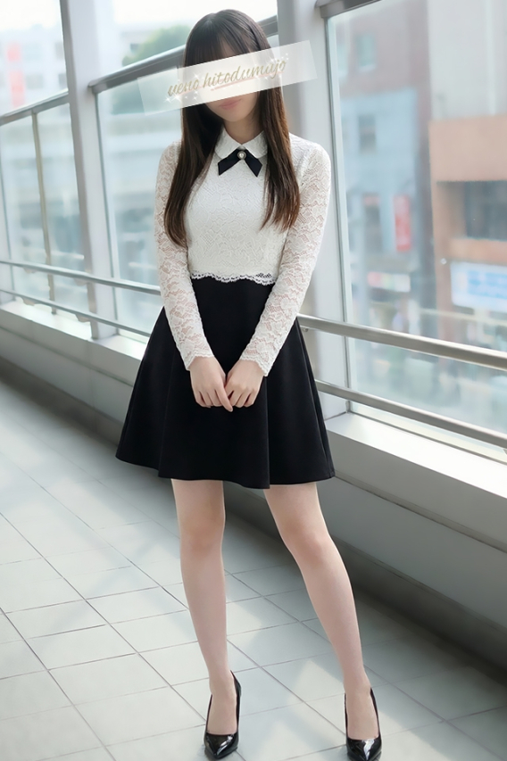 瑠奈(るな)（上野人妻城）