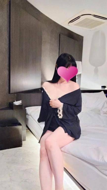 明日、お誘い待ってます❣️