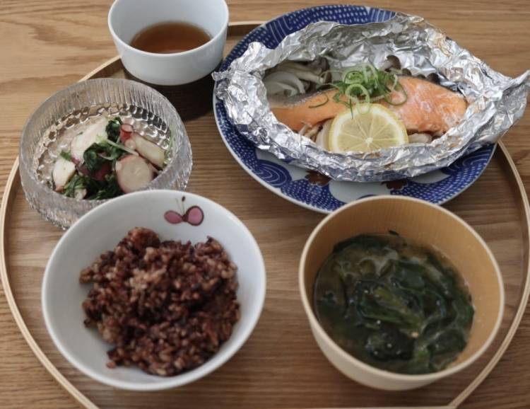 久しぶりの自炊ご飯🍙🐟