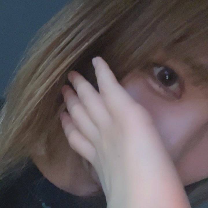めぐです🐣明日出勤予定です🙌