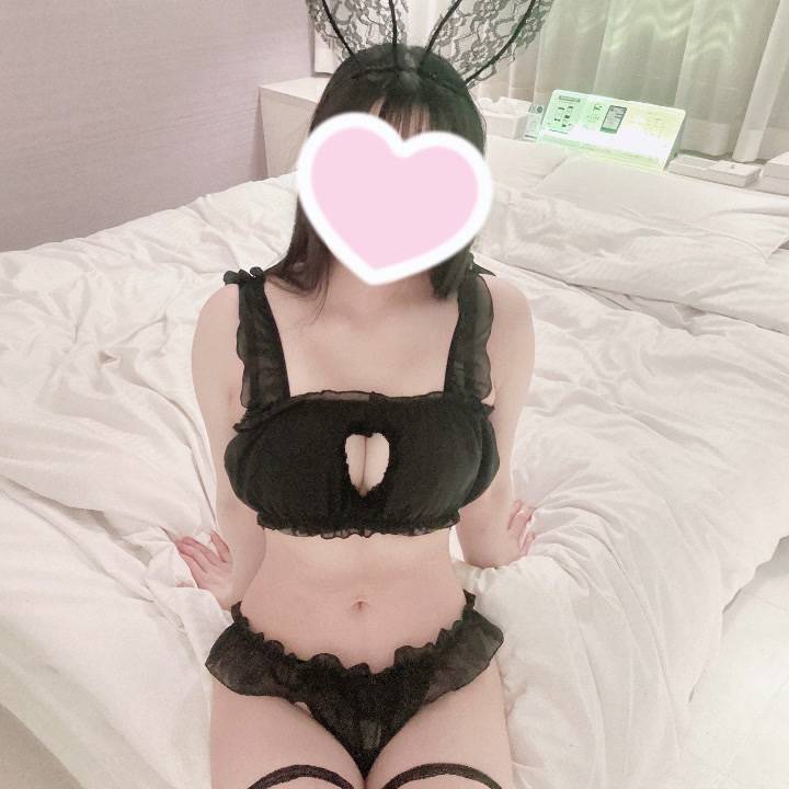 出勤(՞ܸ. .ܸ՞)︎♡