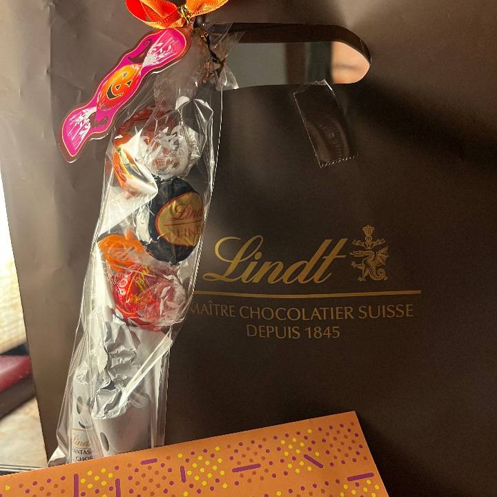 おいしくいただきます🎃🦇🕸🍫本買ったらまた伝えるね🫶