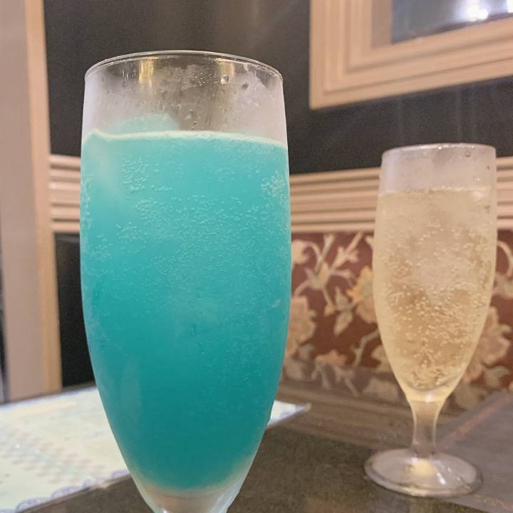 コスプレ出勤…!?