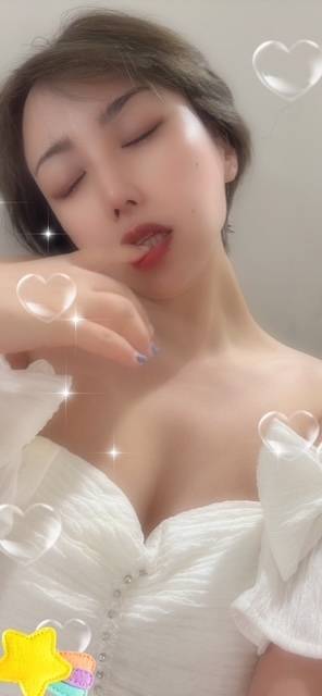 きさらぎ🐰指ぺろ〜